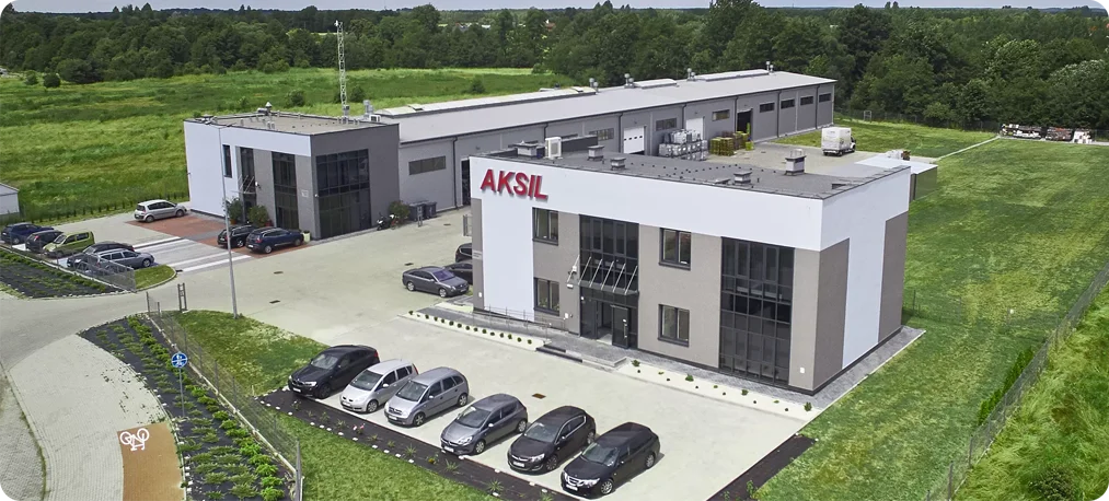 Farby Aksil – Aksikor Premium. Nowoczesne farby do dachu
